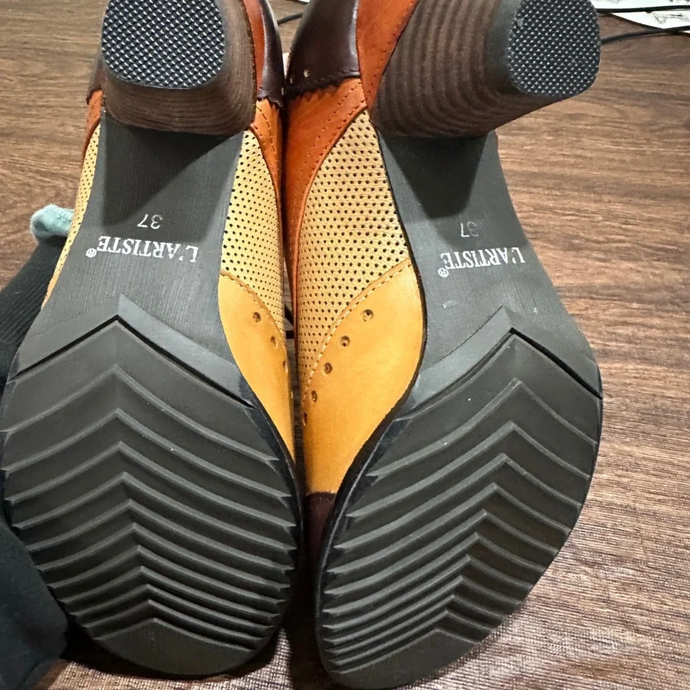 L'ATISTE Bardot Pieced Leather Oxford Pumps Size 6.5 NWOT - Picture 8 of 15